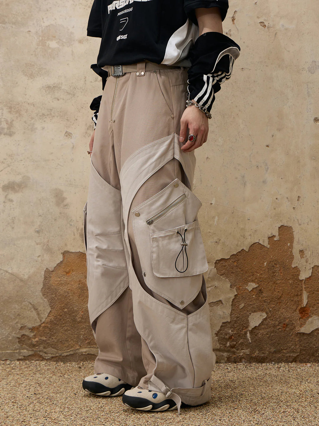 Asymmetrical Detach-Pocket Work Pants